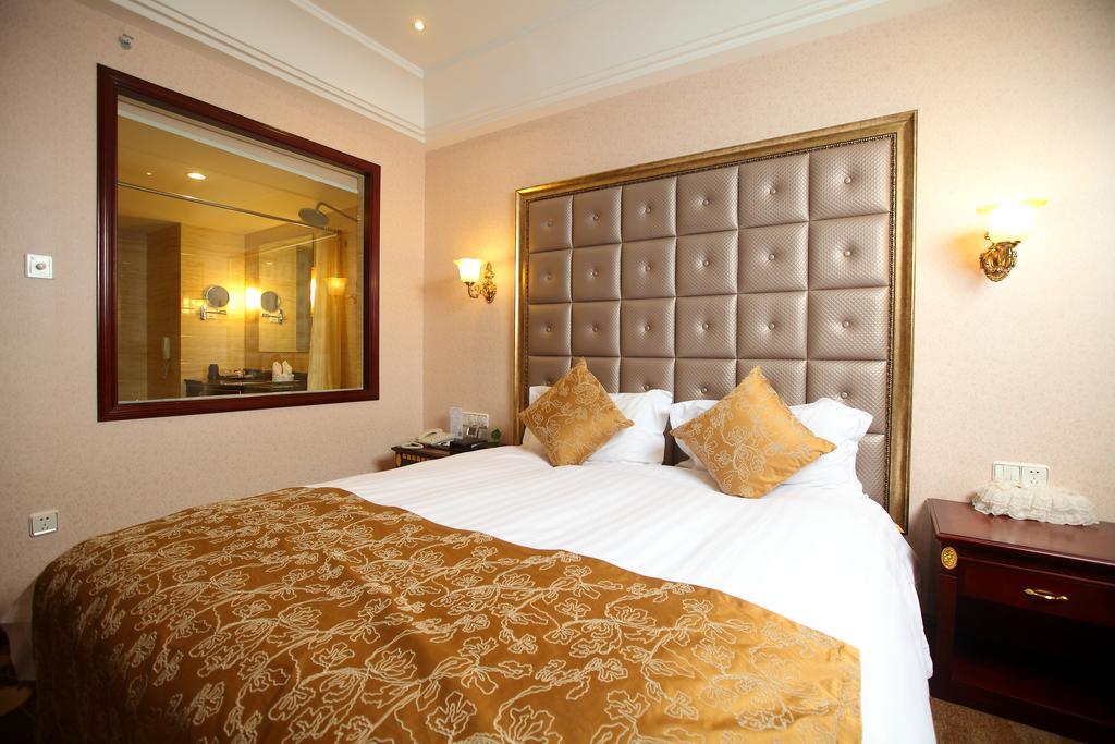 Qingdao Sanfod Hotel 部屋 写真