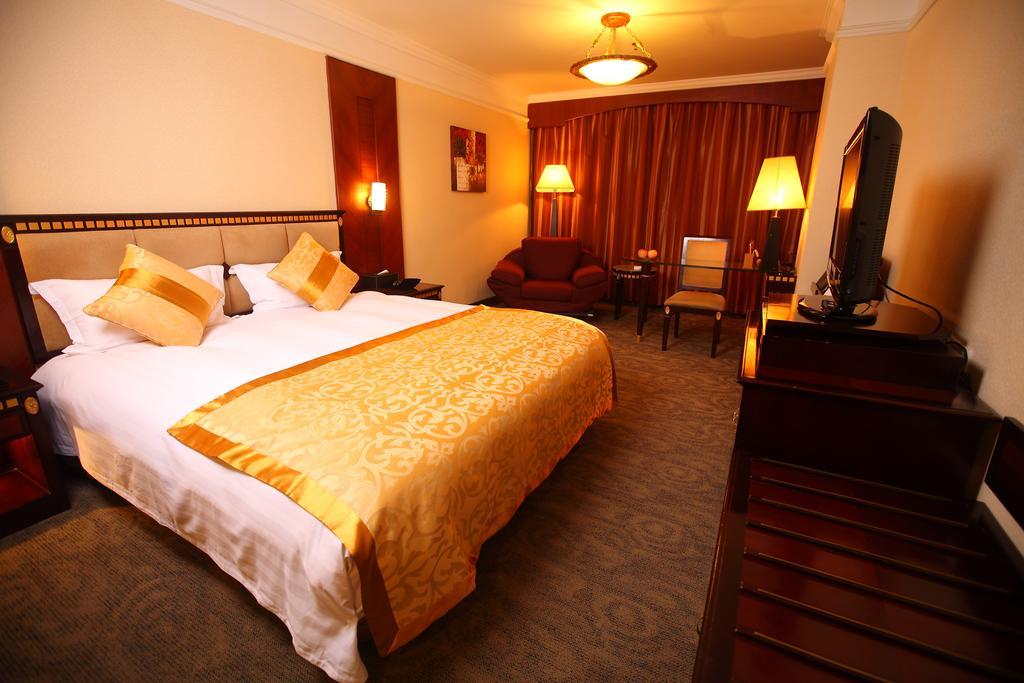 Qingdao Sanfod Hotel 部屋 写真