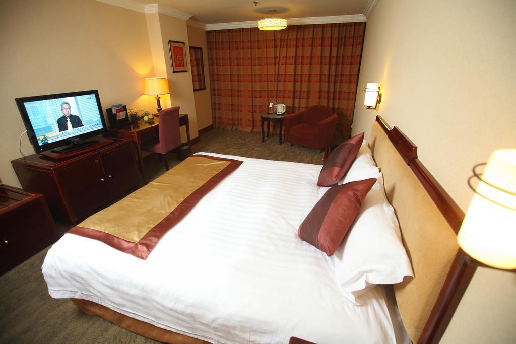 Qingdao Sanfod Hotel 部屋 写真