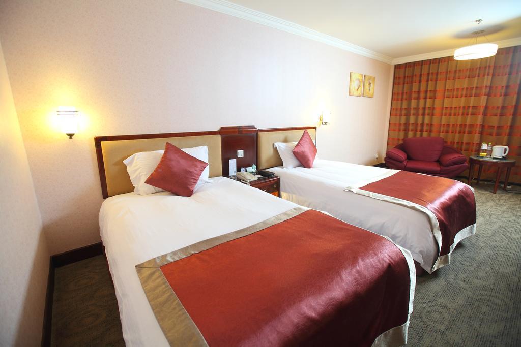 Qingdao Sanfod Hotel 部屋 写真