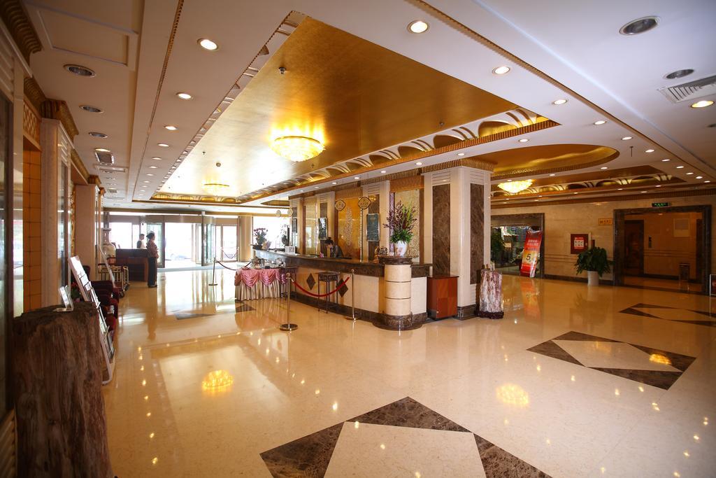 Qingdao Sanfod Hotel エクステリア 写真