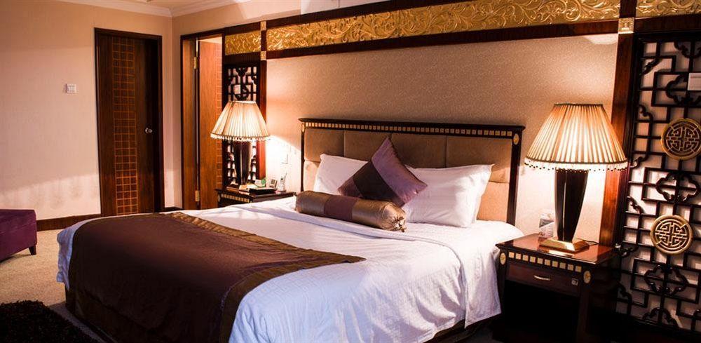Qingdao Sanfod Hotel エクステリア 写真