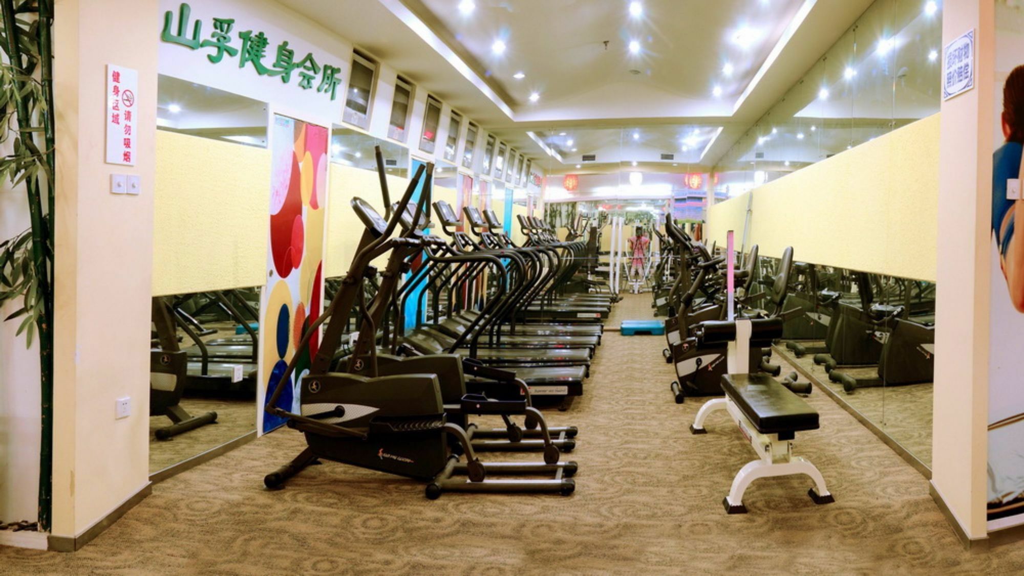 Qingdao Sanfod Hotel エクステリア 写真